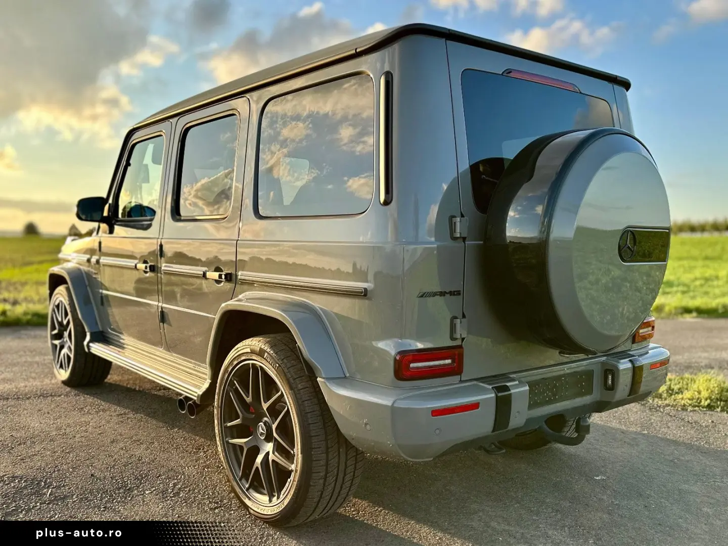 MERCEDES-BENZ G63 AMG Brabus 700 Night II Performance Carbon
