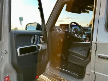 MERCEDES-BENZ G63 AMG Brabus 700 Night II Performance Carbon