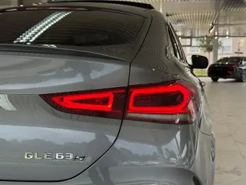 MERCEDES-BENZ GLE63 AMG Coupe PERFORMANCE PANO CARBON MASS
