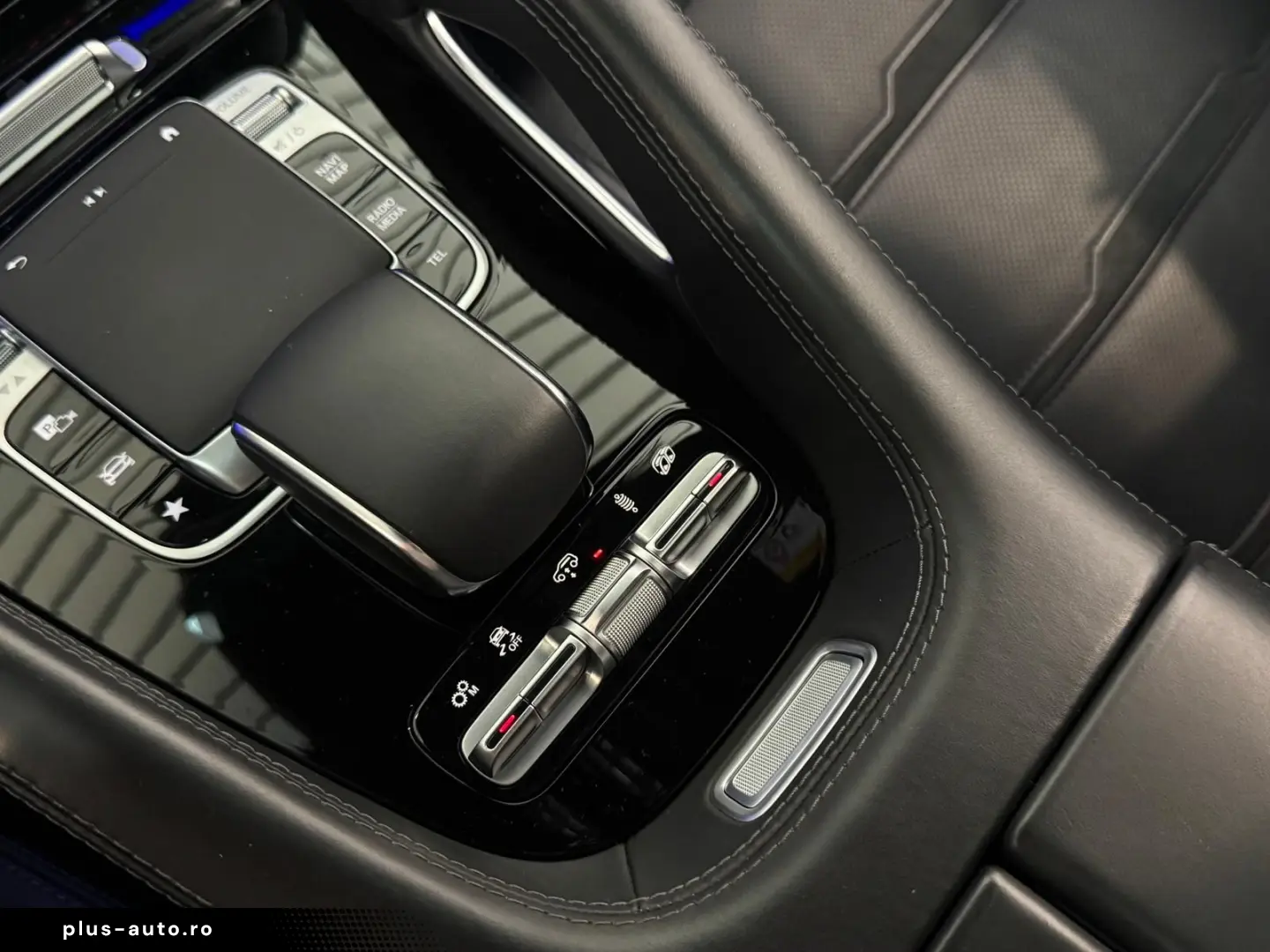 MERCEDES-BENZ GLE63 AMG Coupe PERFORMANCE PANO CARBON MASS