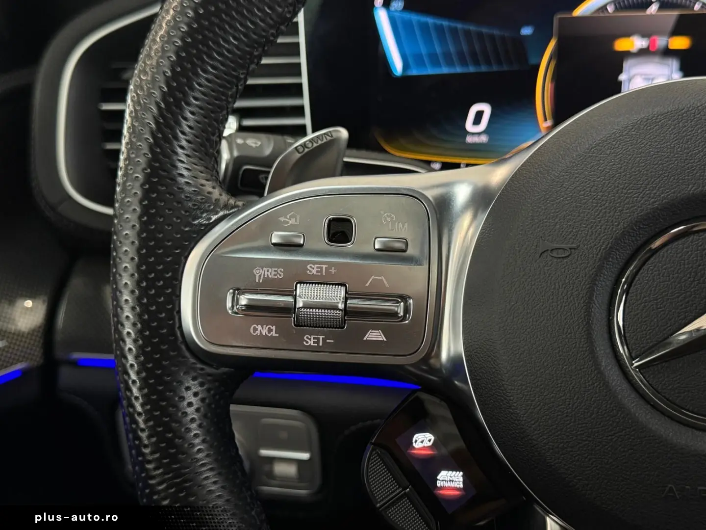 MERCEDES-BENZ GLE63 AMG Coupe PERFORMANCE PANO CARBON MASS