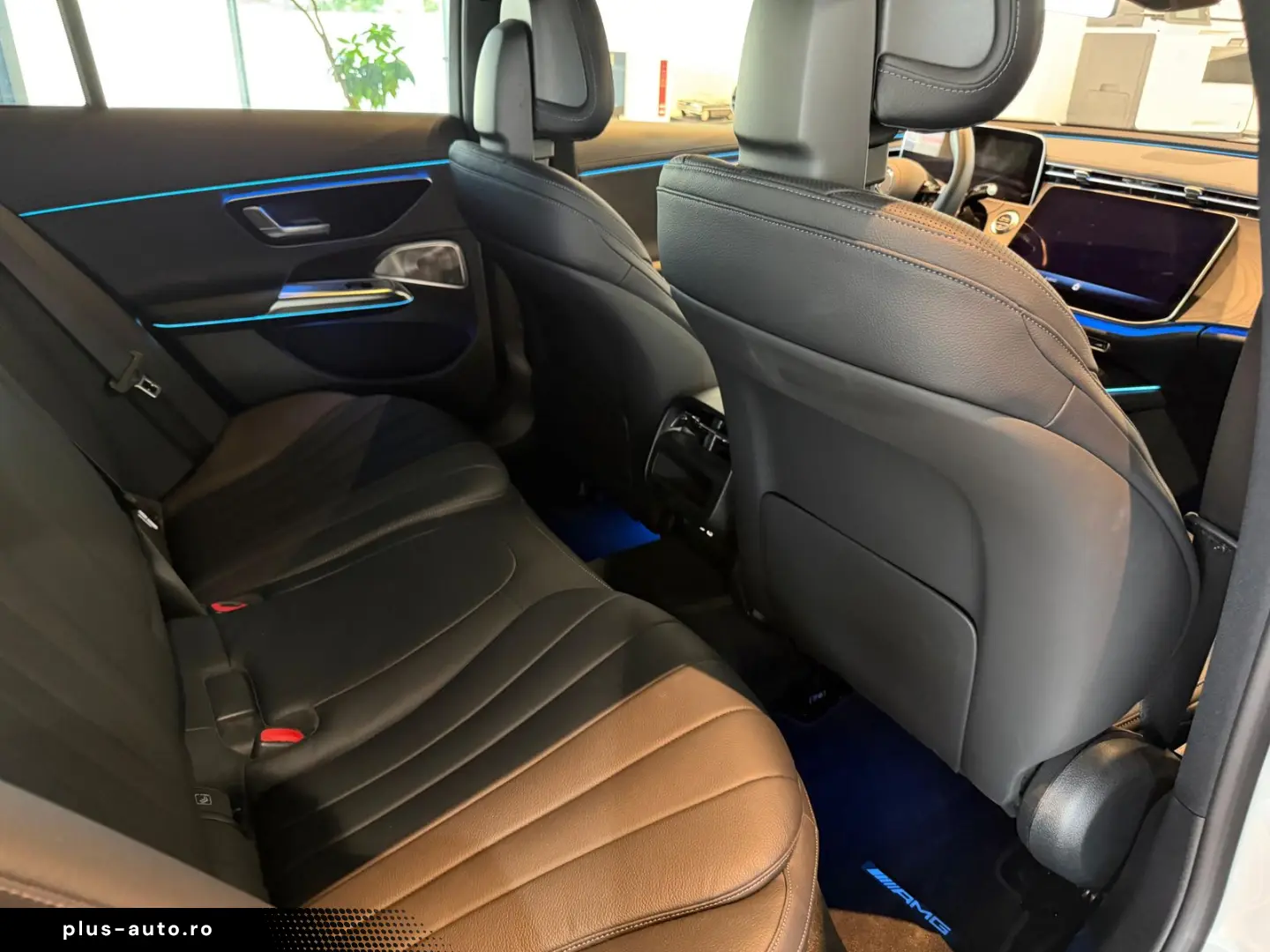 MERCEDES-BENZ E 220 d Night Paket AMG-Line BURM 4d AHK MBUX