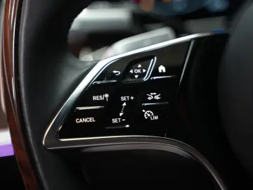 MERCEDES-BENZ S450d 4M LANG AMG   PANO HUD DRIVE PILOT 3xTV
