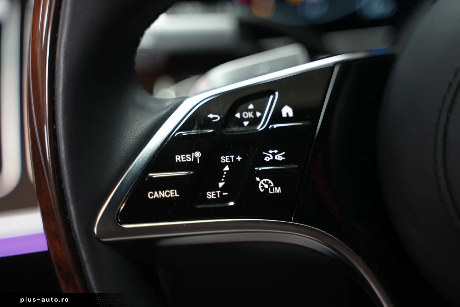 MERCEDES-BENZ S450d 4M LANG AMG   PANO HUD DRIVE PILOT 3xTV