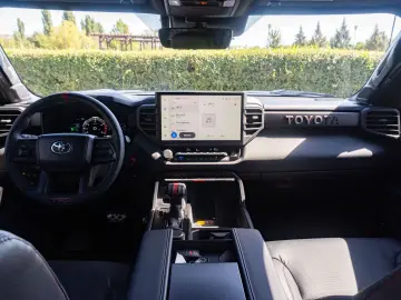 Toyota Tundra TRD Pro HYBRID Crew Max 4X4- LIVRARE IMEDIATA