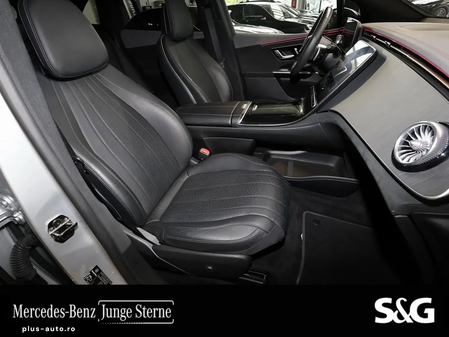 MERCEDES-BENZ EQE 350 4M AMG AHK 360  NIGHT HIFI MEMORY PANO