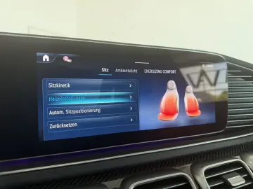 MERCEDES-BENZ GLE 450 AMG LINE  PANO HUD 360 DIST LUFT 7SITZ