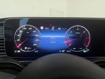 MERCEDES-BENZ GLE 450 AMG LINE  PANO HUD 360 DIST LUFT 7SITZ