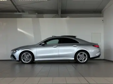 MERCEDES-BENZ CLA 220 AMG LINE  PANO  360  DIST  TOT  SPUR