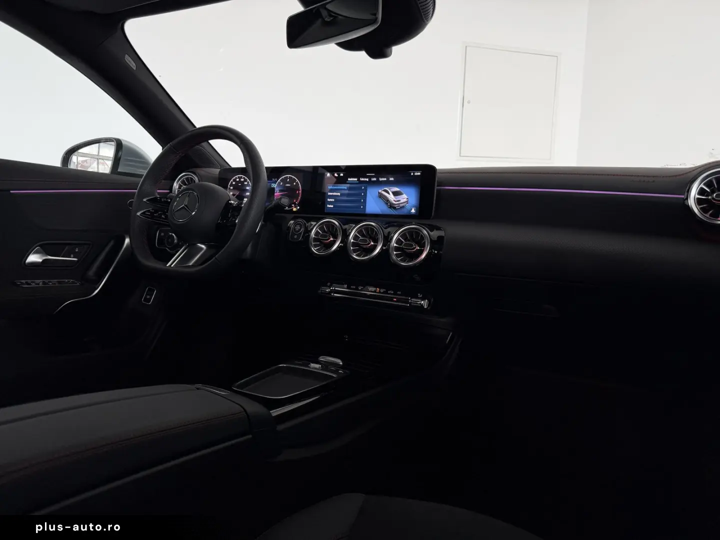 MERCEDES-BENZ CLA 220 AMG LINE  PANO  360  DIST  TOT  SPUR