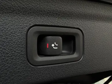 MERCEDES-BENZ GLE 450 AMG LINE  PANO HUD LUFT AHK BU…