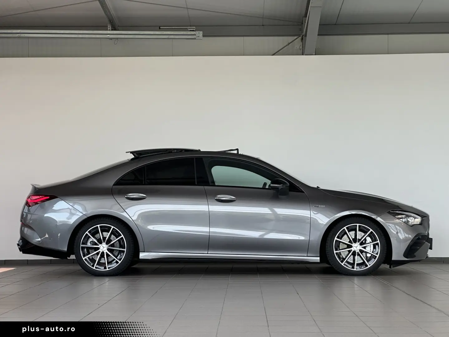 MERCEDES-BENZ CLA 35 AMG 4Matic  PANO HUD BURM 360 DIST TOT