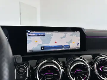 MERCEDES-BENZ CLA 35 AMG 4Matic  PANO HUD BURM 360 DIST TOT