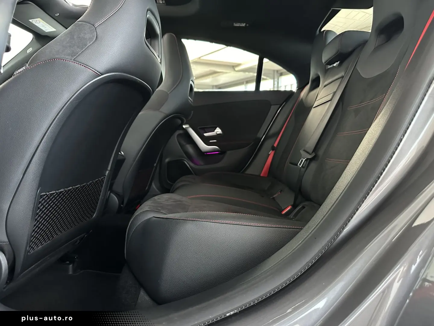 MERCEDES-BENZ CLA 35 AMG 4Matic  PANO HUD BURM 360 DIST TOT