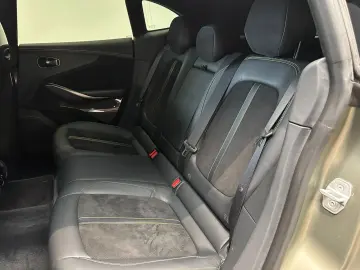 ASTON MARTIN DBX 707-Q Satin Titanium Grey - Full Carbon