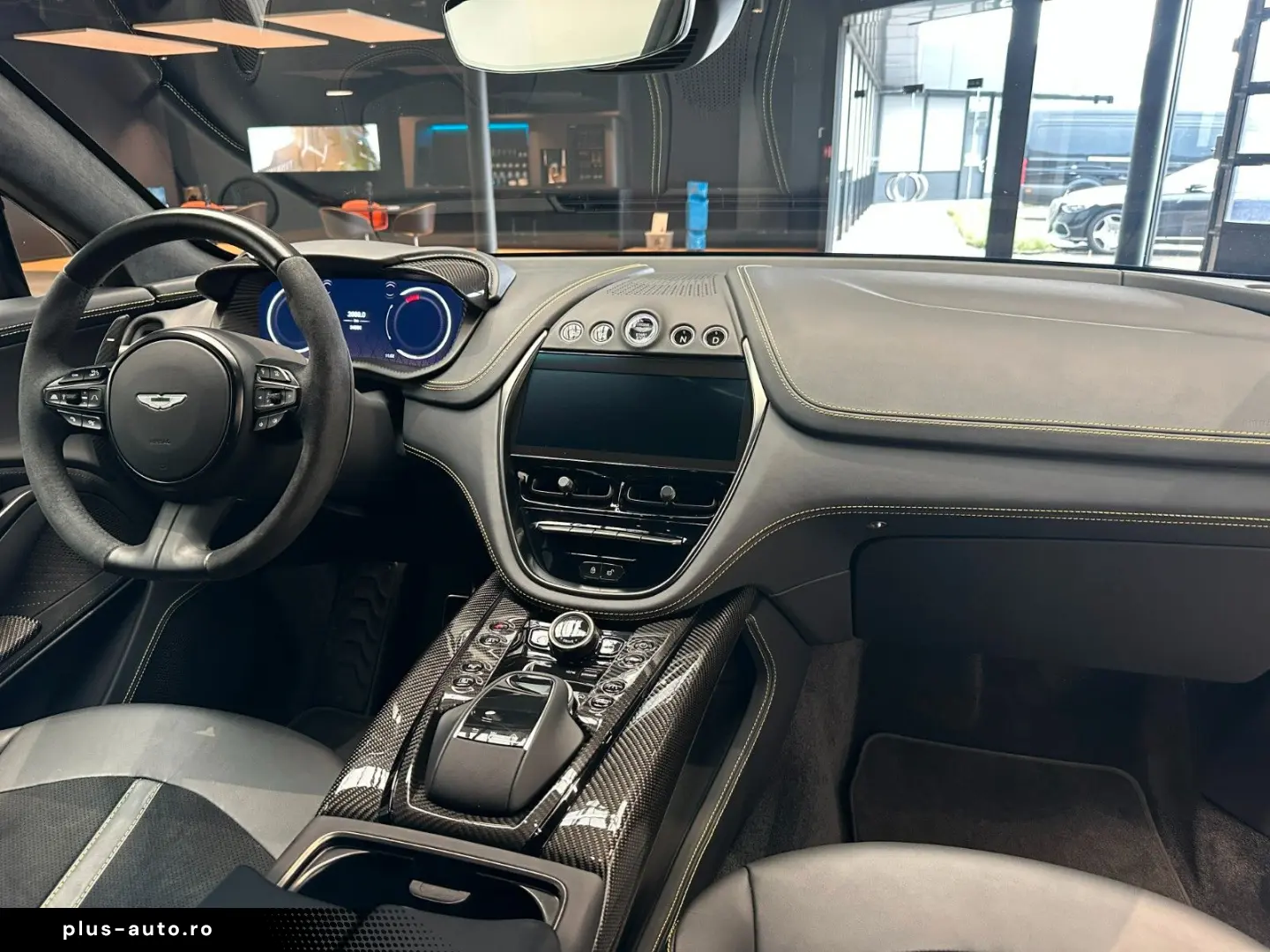 ASTON MARTIN DBX 707-Q Satin Titanium Grey - Full Carbon