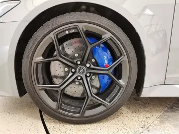 AUDI RS6 4.0 V8 quattro performance Matrix virt.Cock.