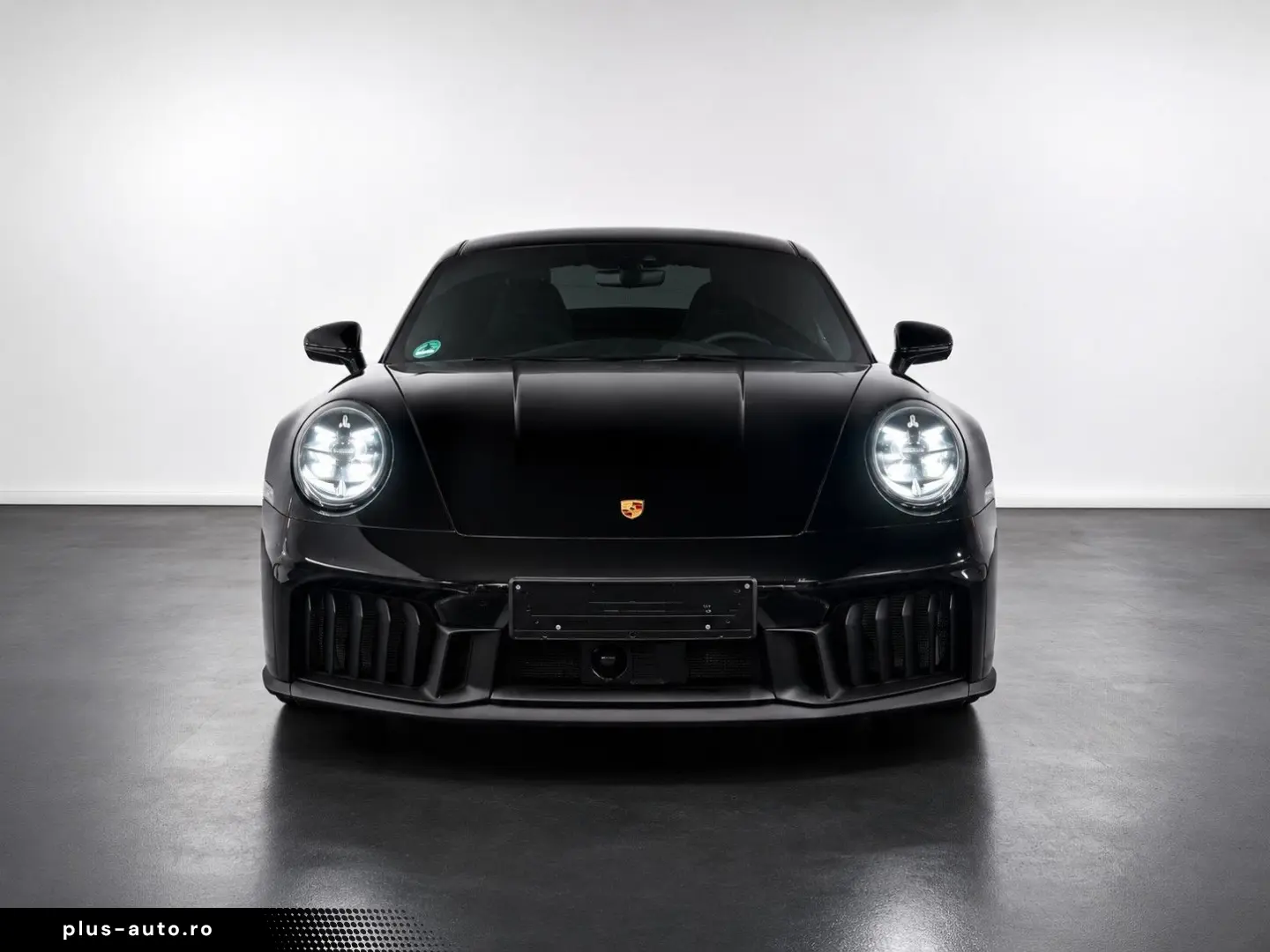 PORSCHE 911 Carrera GTS T-Hybrid