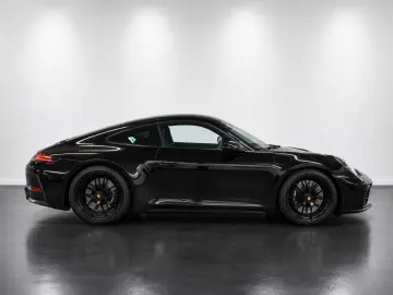 PORSCHE 911 Carrera GTS T-Hybrid