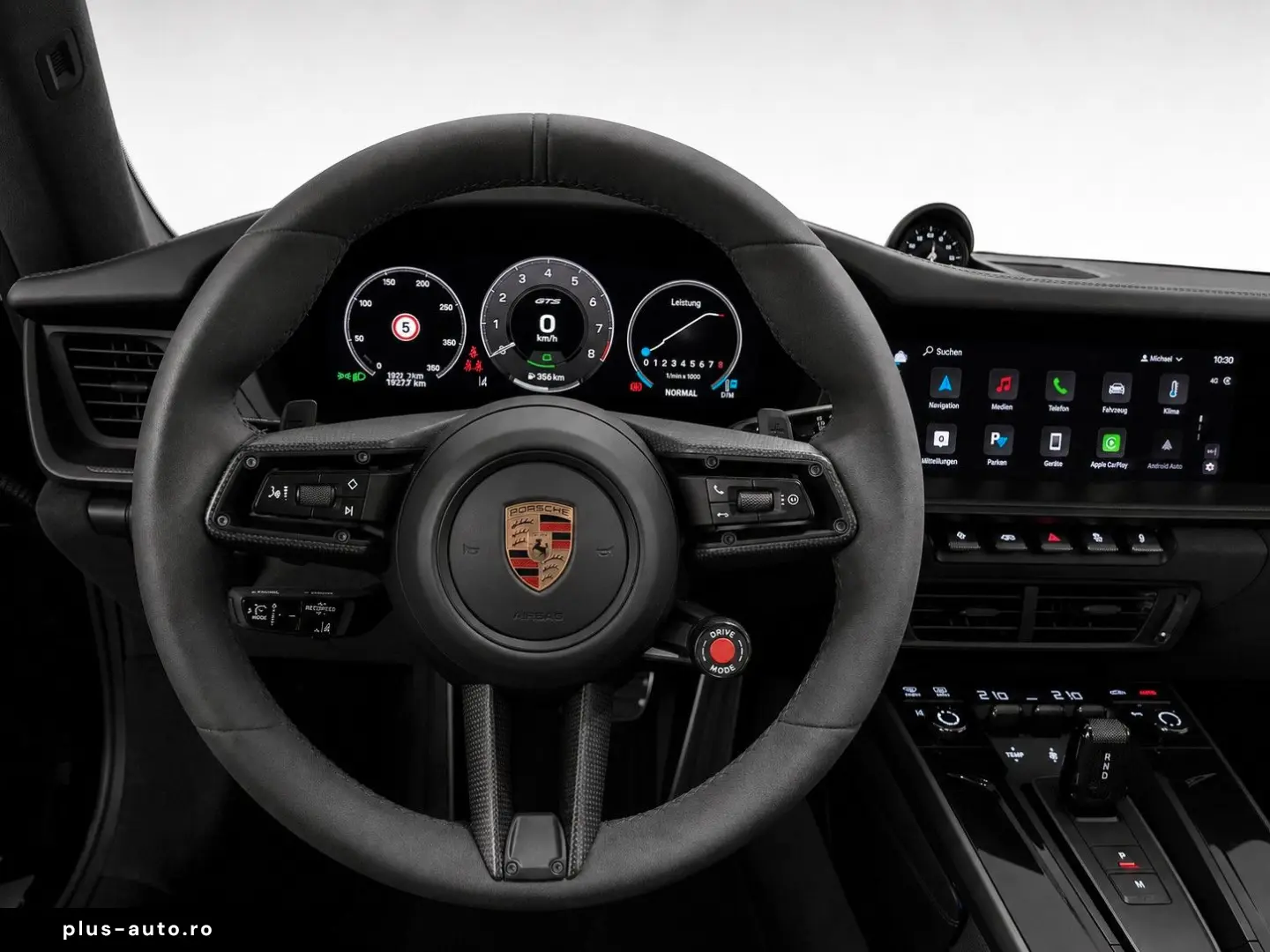 PORSCHE 911 Carrera GTS T-Hybrid