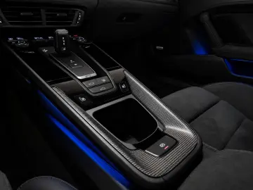 PORSCHE 911 Carrera GTS T-Hybrid
