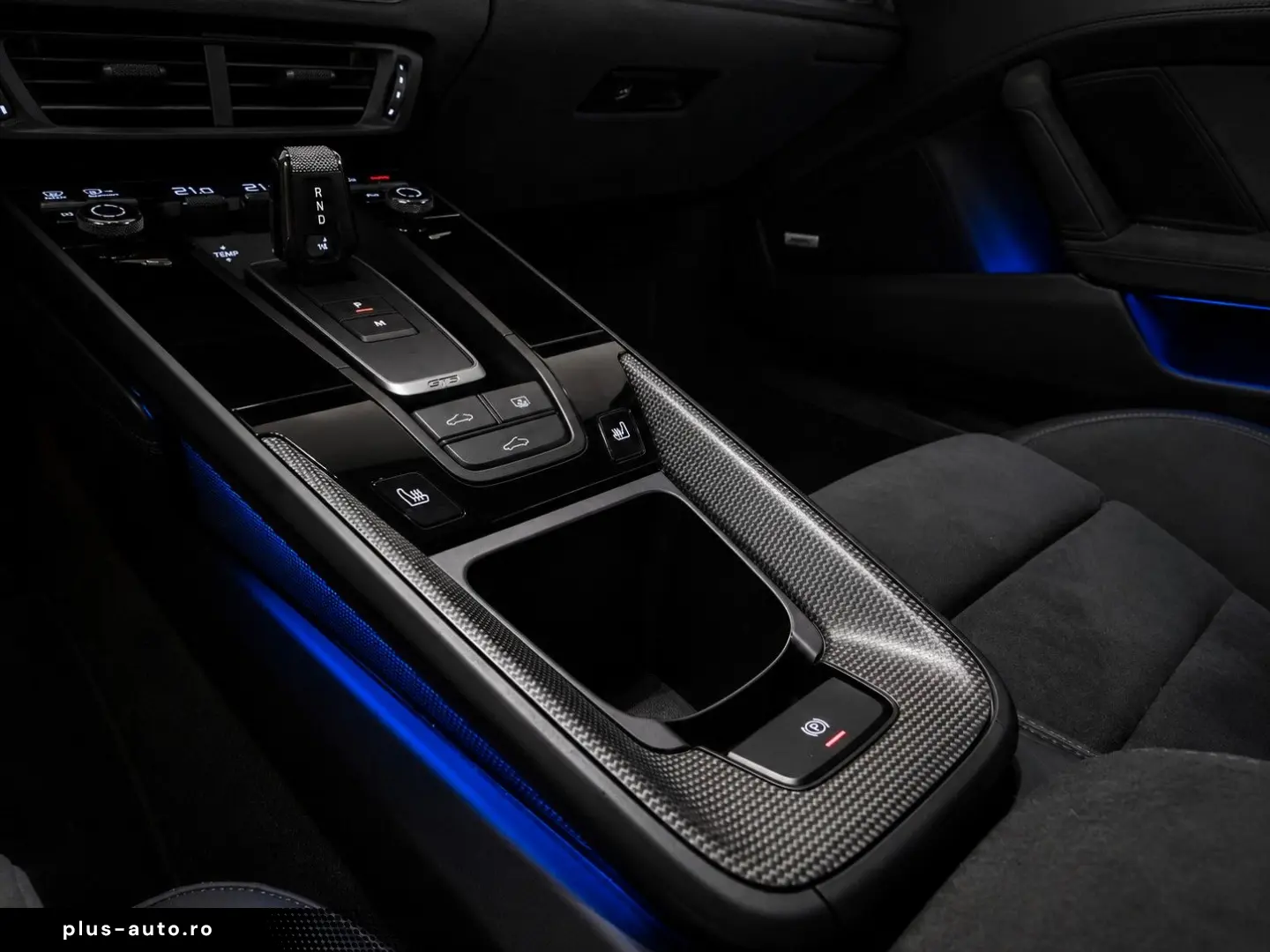 PORSCHE 911 Carrera GTS T-Hybrid