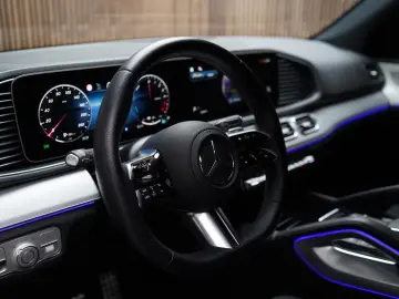 MERCEDES-BENZ GLE 350de 4M   Luft   Pano   360   Mem…