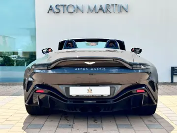 ASTON MARTIN V12 Vantage  Q -Options  118 of 249 limited