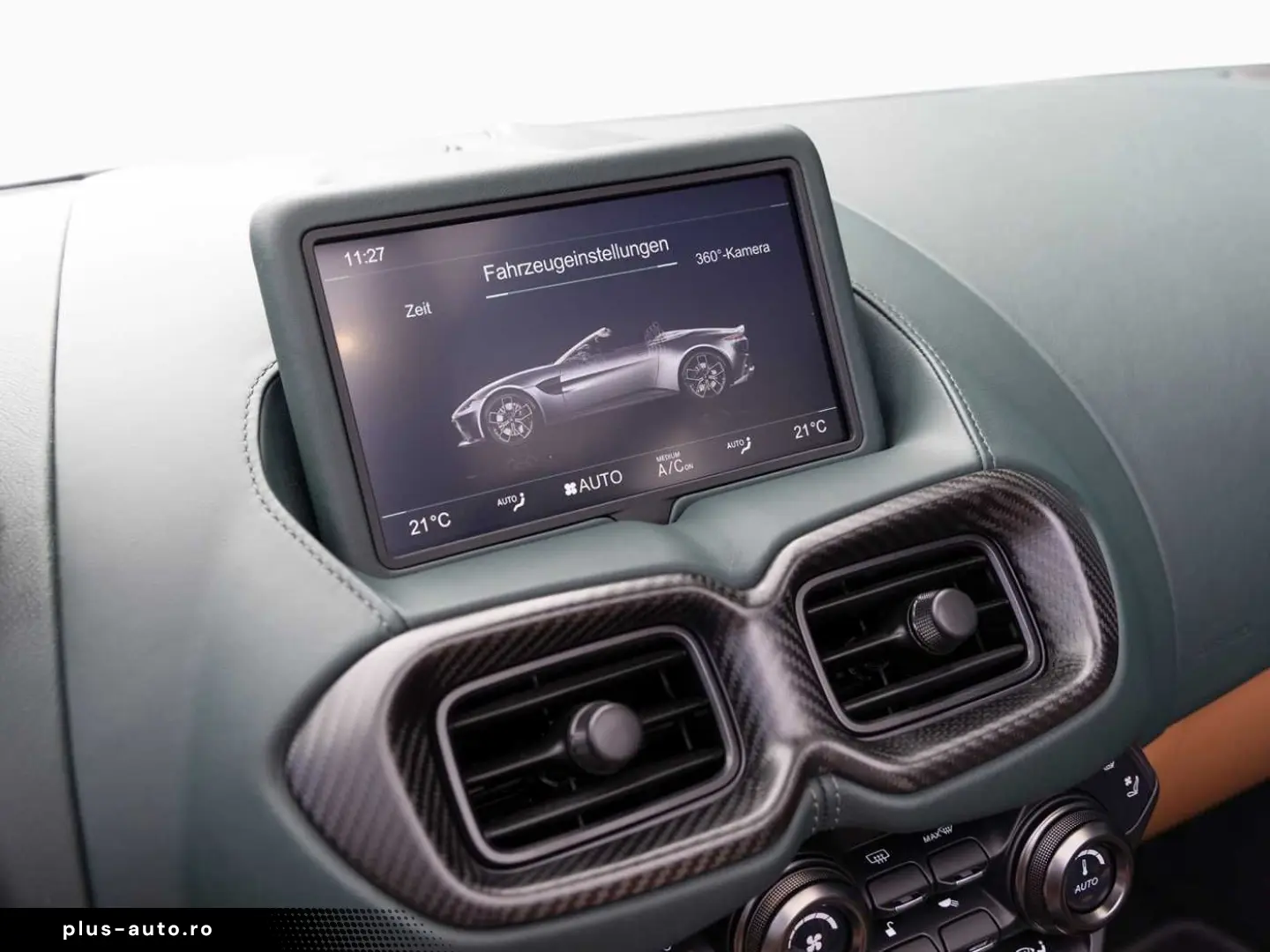 ASTON MARTIN V12 Vantage Roadster -Racing Green-