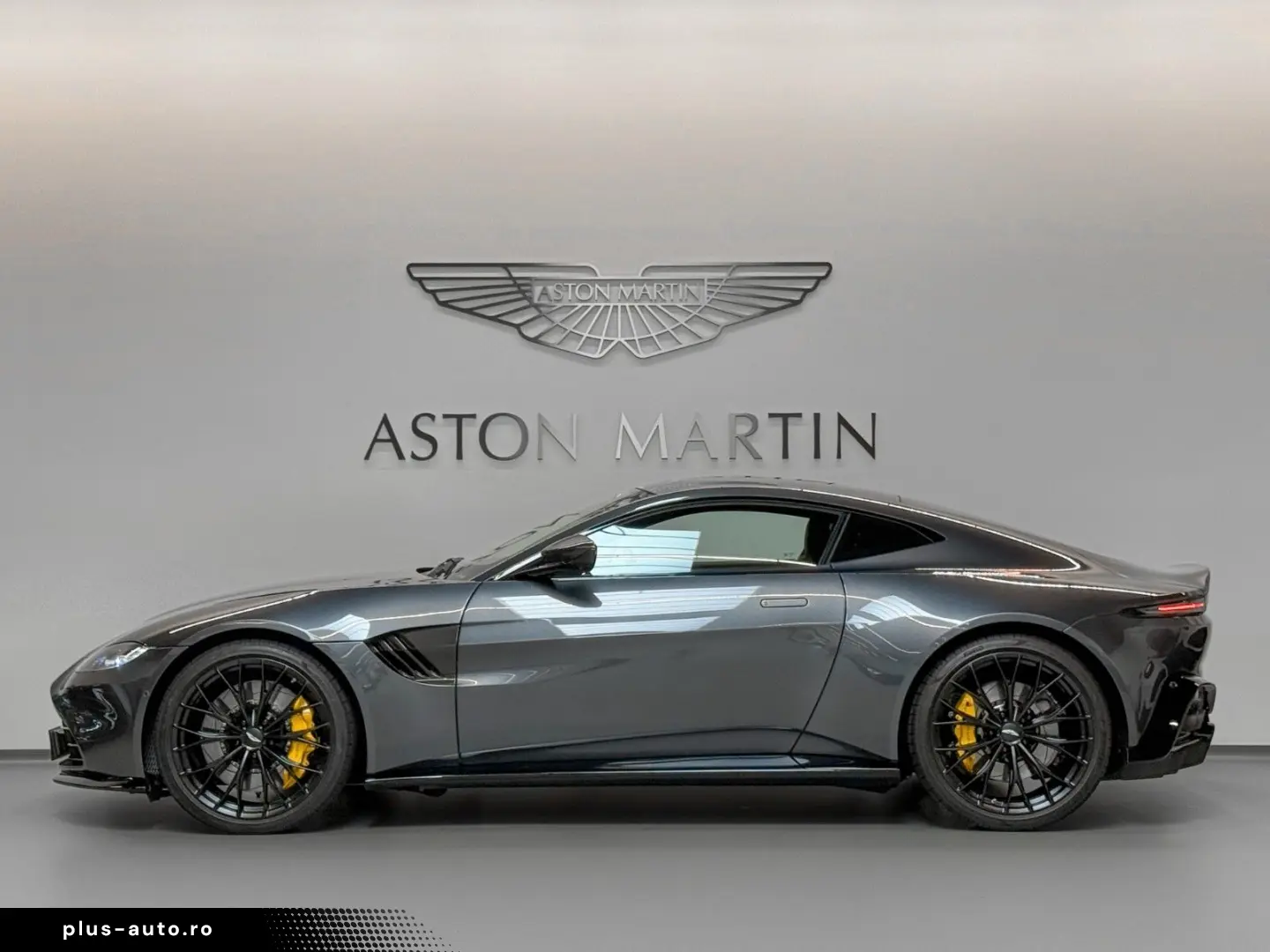 ASTON MARTIN Coupe   Aston Martin Brussels