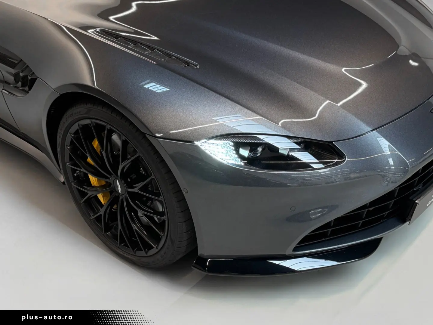ASTON MARTIN Coupe   Aston Martin Brussels