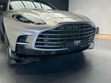 ASTON MARTIN DBX707-Aluminite Silver-Standheizung-Leder