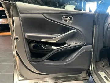 ASTON MARTIN DBX707-Aluminite Silver-Standheizung-Leder
