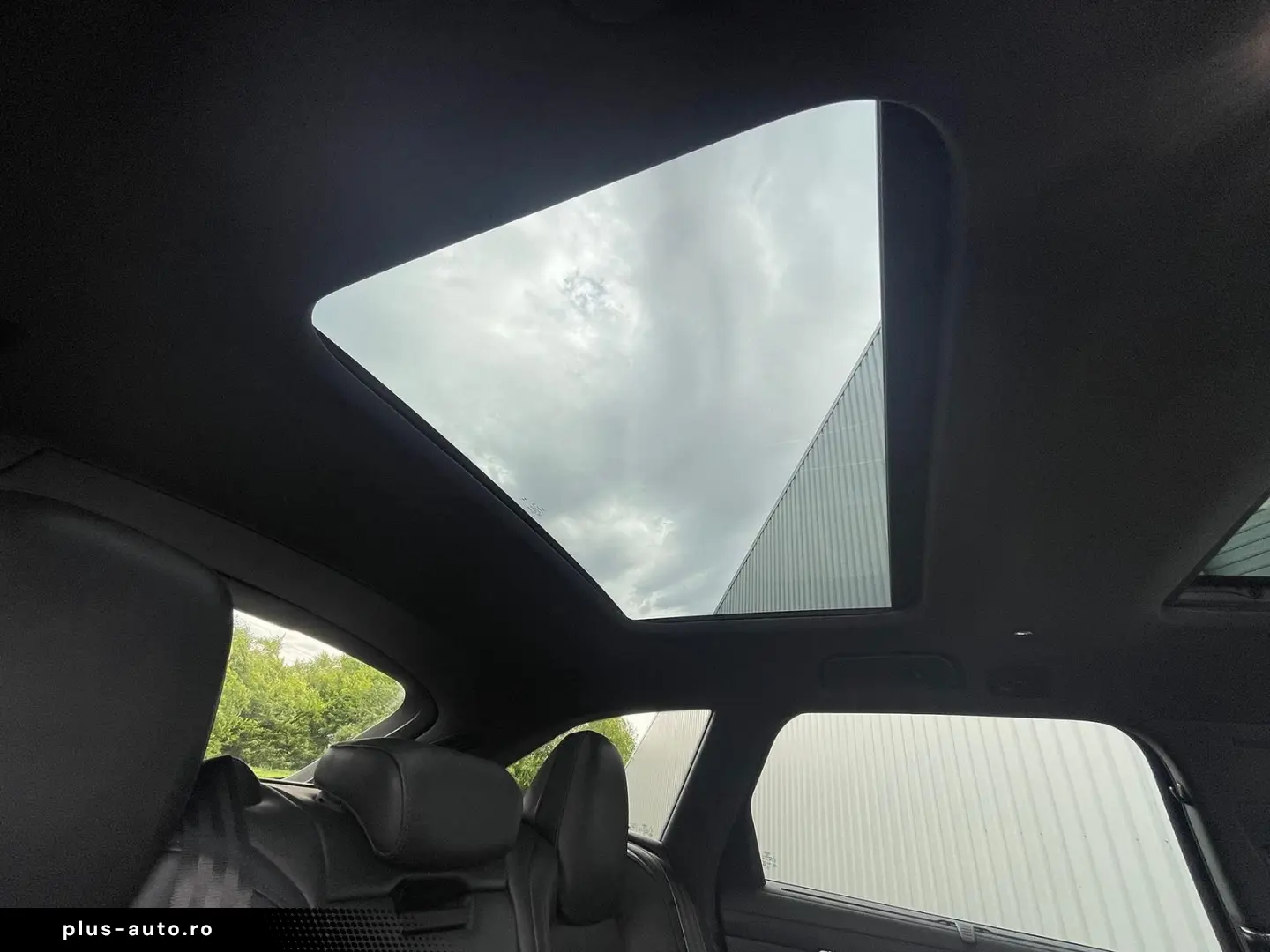 AUDI RS6 Avant quattro 4 0 V8 TFSI Panorama STANDHZ