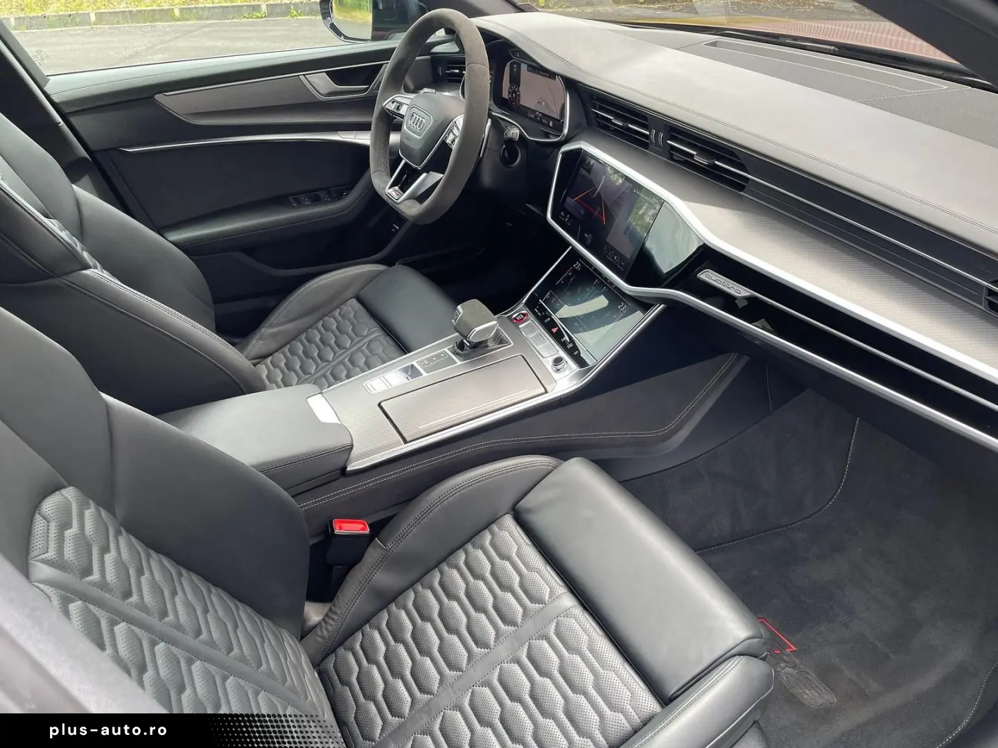 AUDI RS6 Avant quattro 4 0 V8 TFSI Panorama STANDHZ