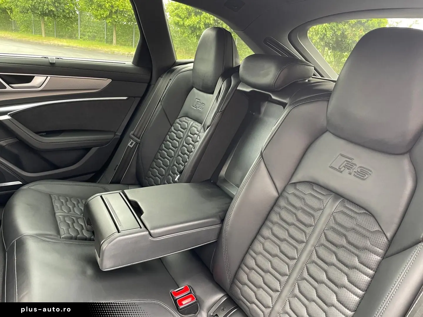 AUDI RS6 Avant quattro 4 0 V8 TFSI Panorama STANDHZ
