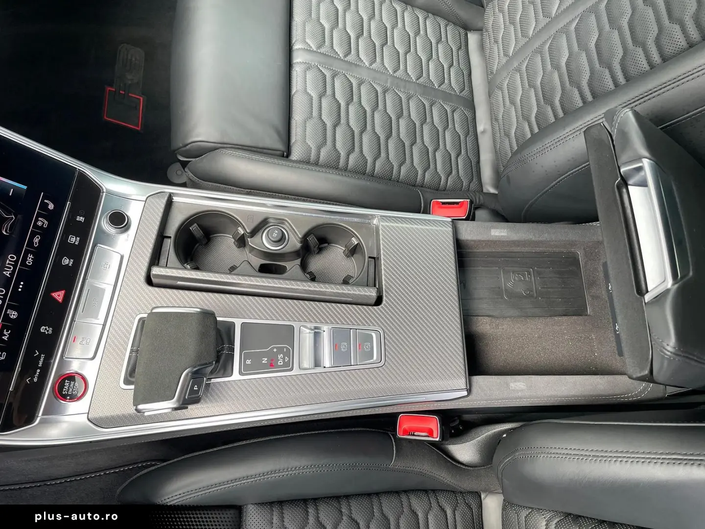AUDI RS6 Avant quattro 4 0 V8 TFSI Panorama STANDHZ