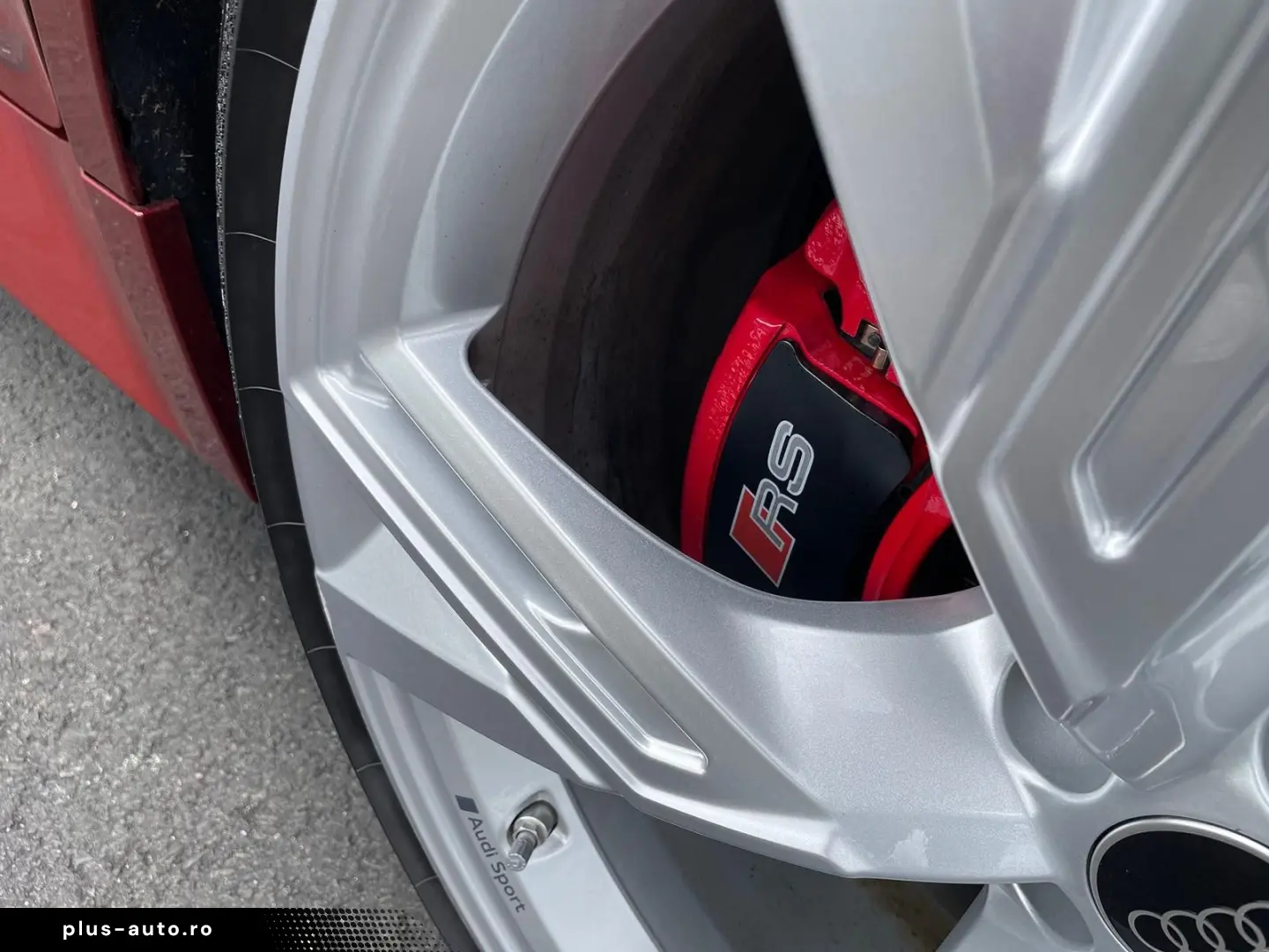 AUDI RS6 Avant quattro 4 0 V8 TFSI Panorama STANDHZ