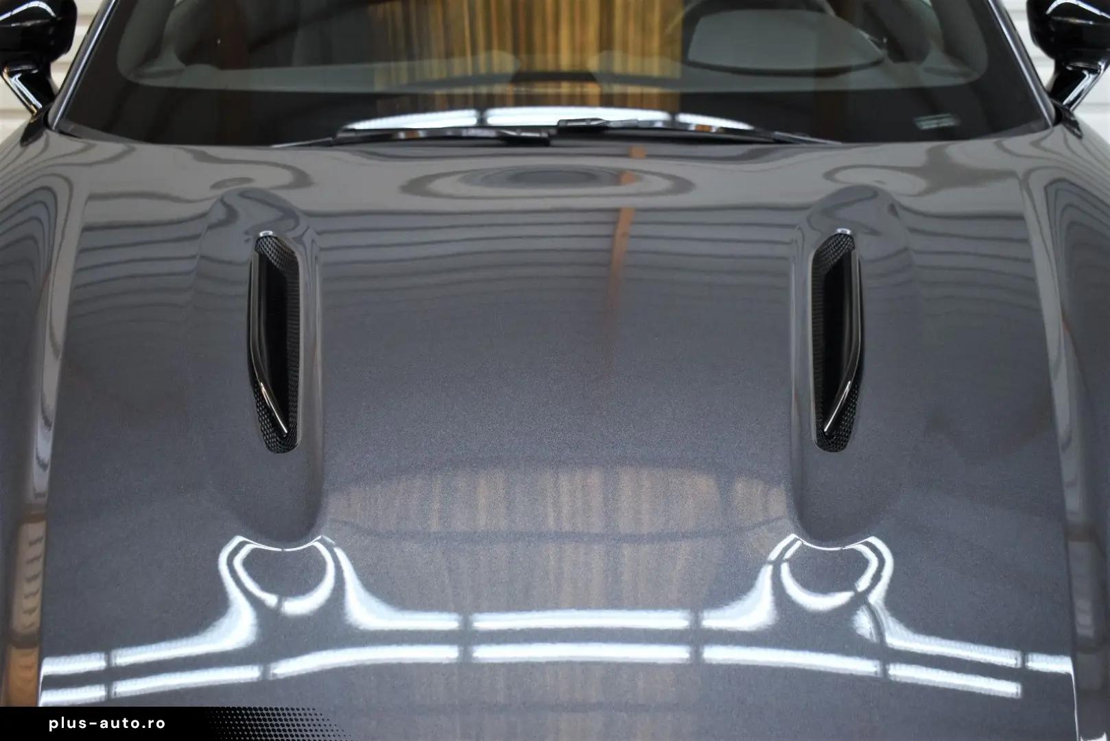 ASTON MARTIN DBX707 4.0 V8 Totwinkel 360