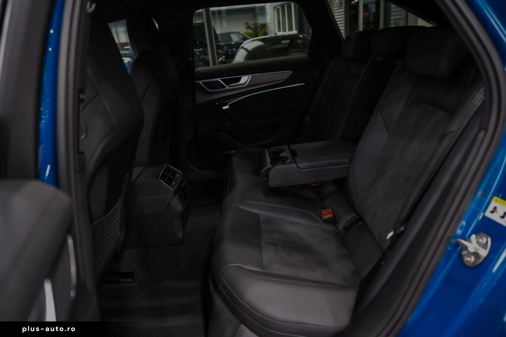 AUDI RS6 Avant qu performance SPORTSITZE  LASER 22 LM