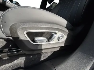 XPENG G9 Performance 550 AWD New G9 AHK