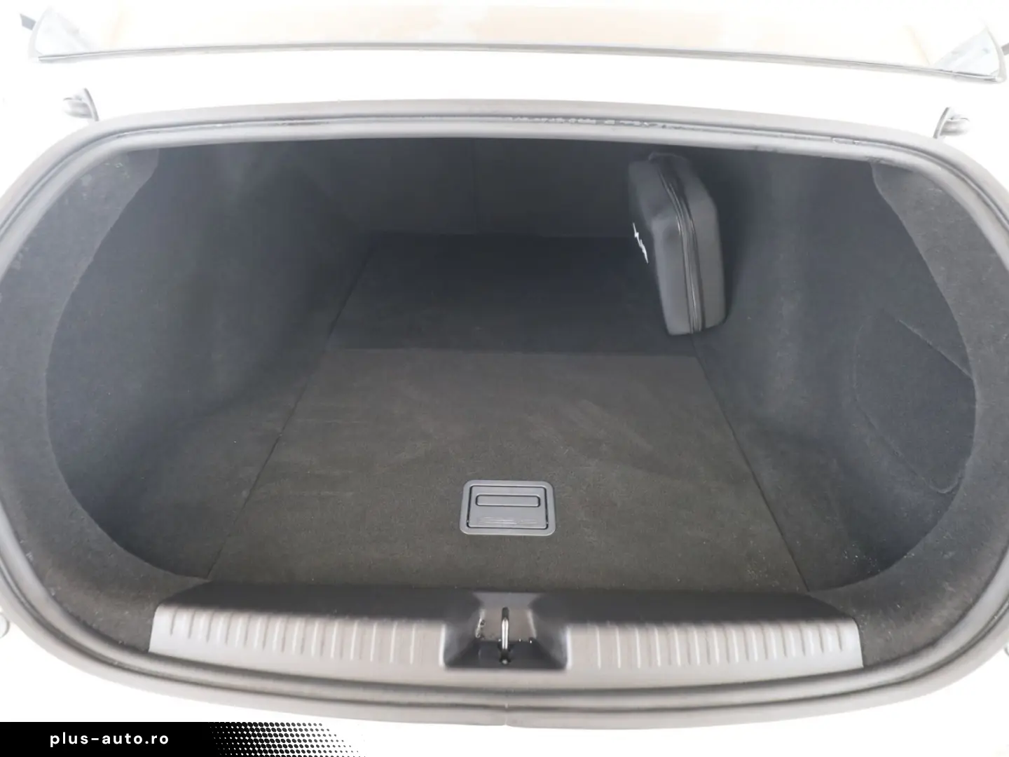 XPENG P7 AWD Performance