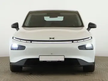 XPENG P7 AWD Performance