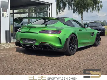 MERCEDES-BENZ AMG GT-R CARBON LIFT 850PS