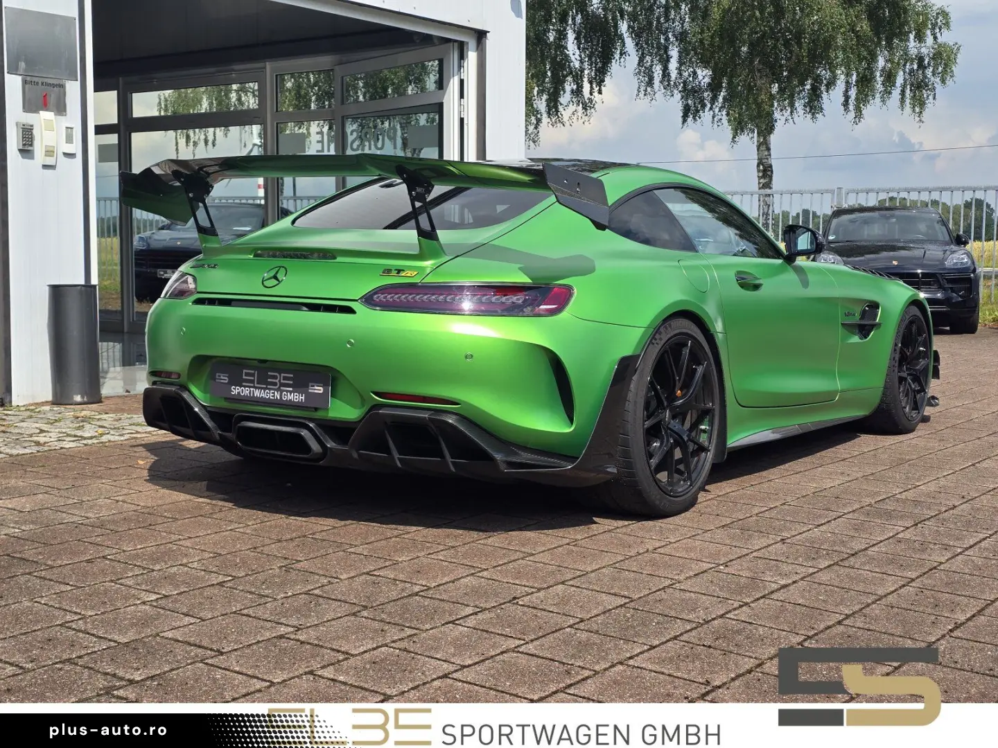 MERCEDES-BENZ AMG GT-R CARBON LIFT 850PS