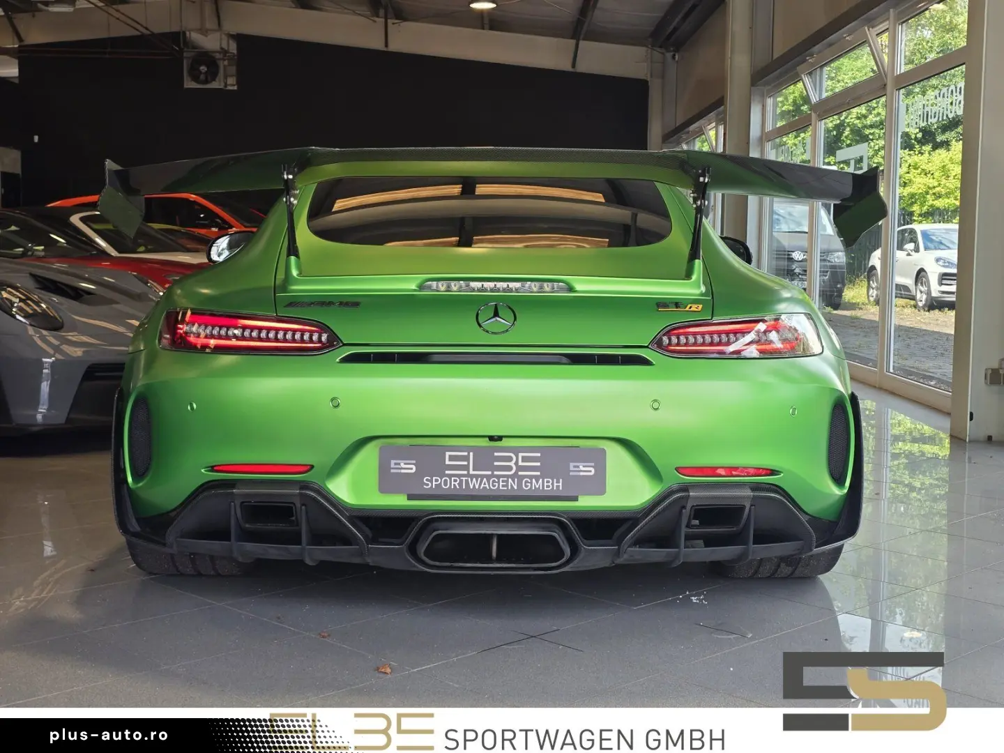 MERCEDES-BENZ AMG GT-R CARBON LIFT 850PS