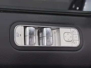 MERCEDES-BENZ G 450 AMG Line   EXCLUSIVE