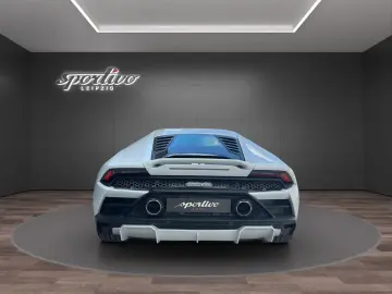 LAMBORGHINI Huracan EVO RWD Akrapovic  Lift
