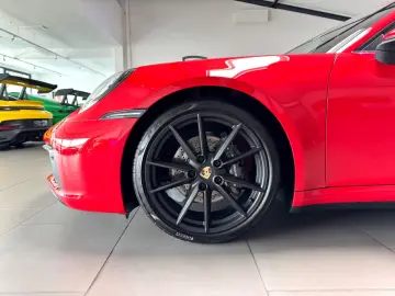 Porsche 992-911 CARRERA COUPE SPORTS SEATS PASM BOSE 21