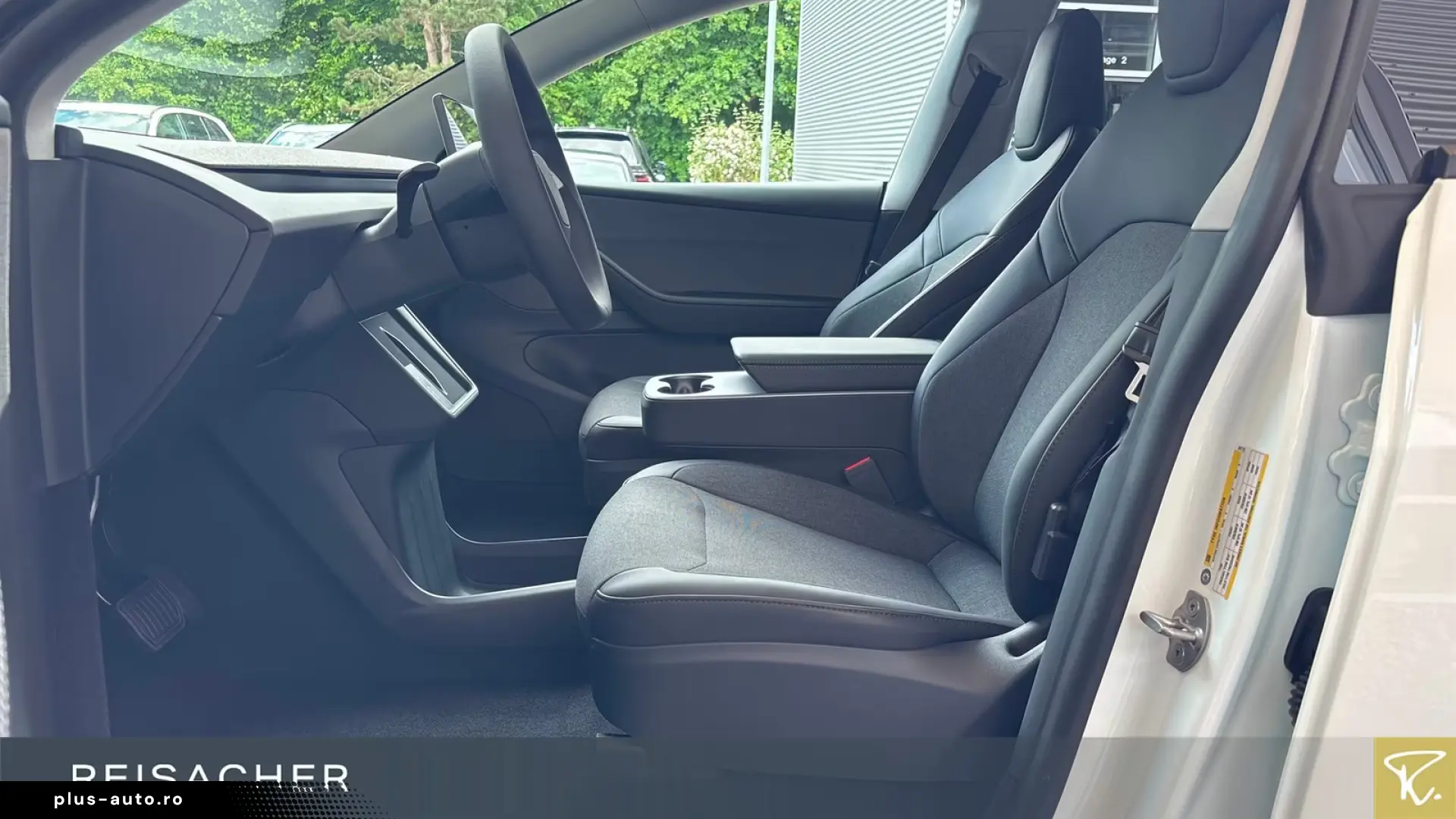 Tesla Model Y RWD